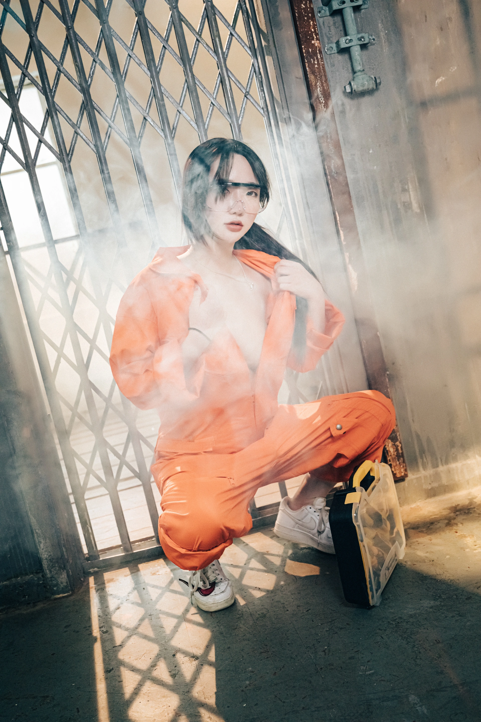 017.[Loozy] -  Son Ye-Eun - Where Are My Tools 1